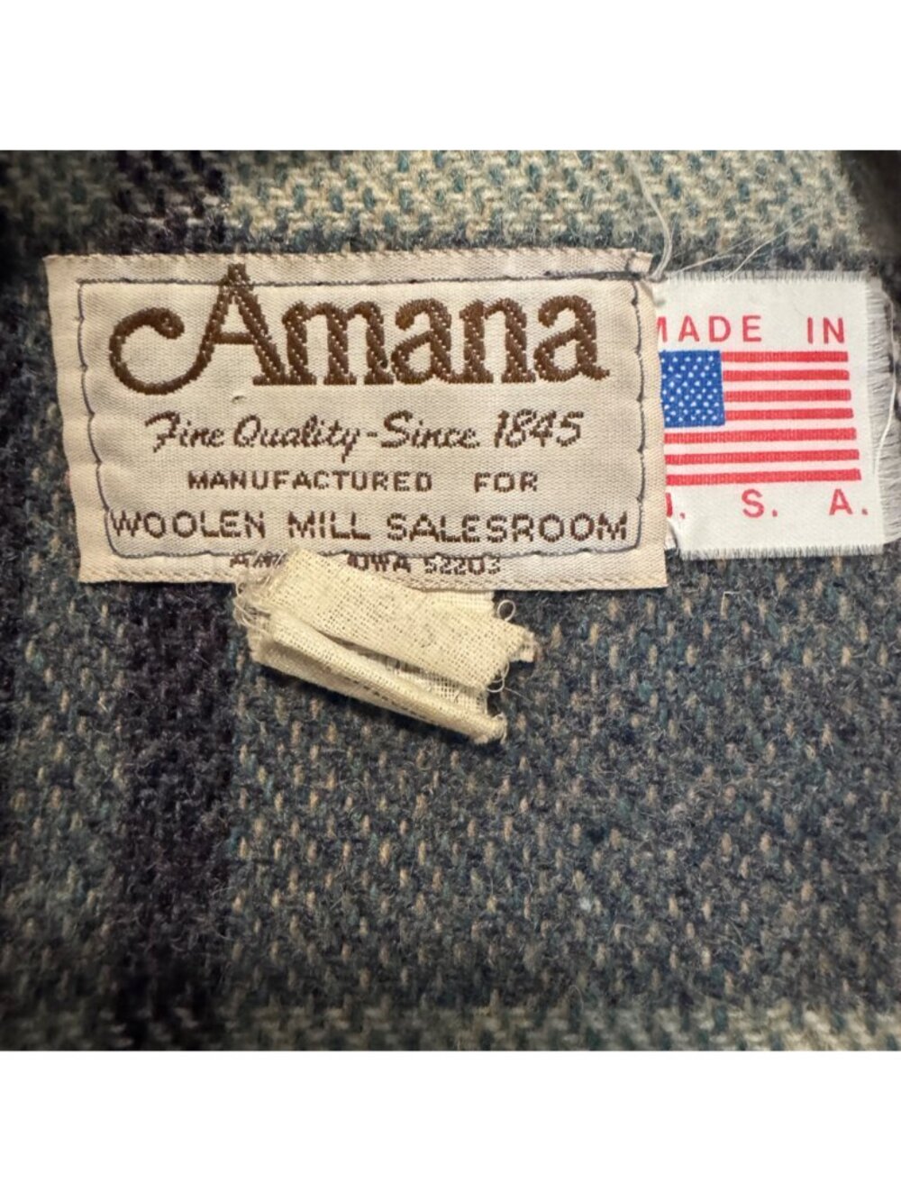 Vintage Amana Woolen Mills Poncho Size L 1970s Boho Hippie Earth Tones Plaid - Picture 5 of 11